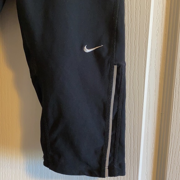Nike Dri-Fit Running Women’s Capris - Size S - Picture 3 of 14